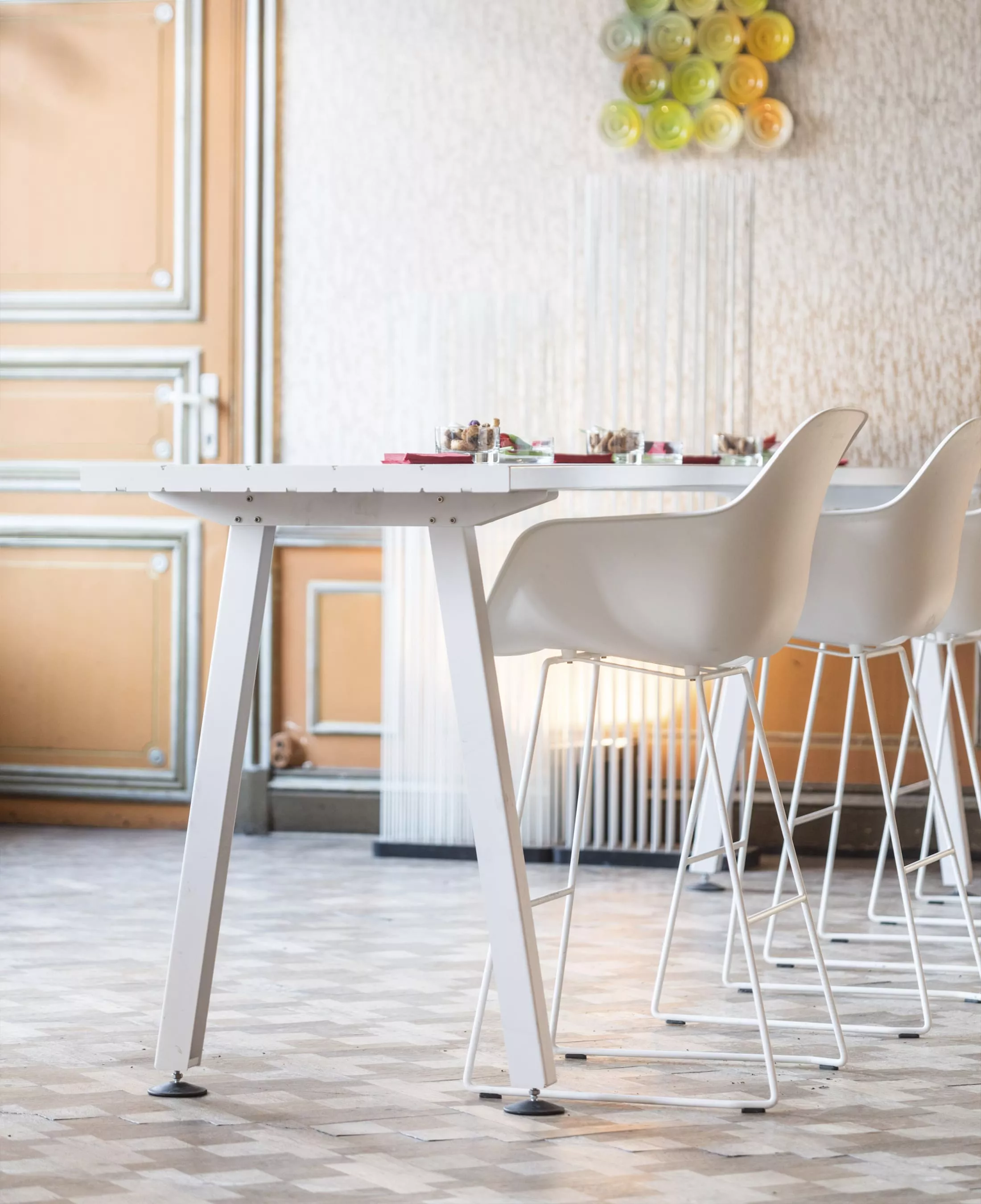 EXTREMIS CAPTAIN'S CHAIR • verschiedene Ausführungen