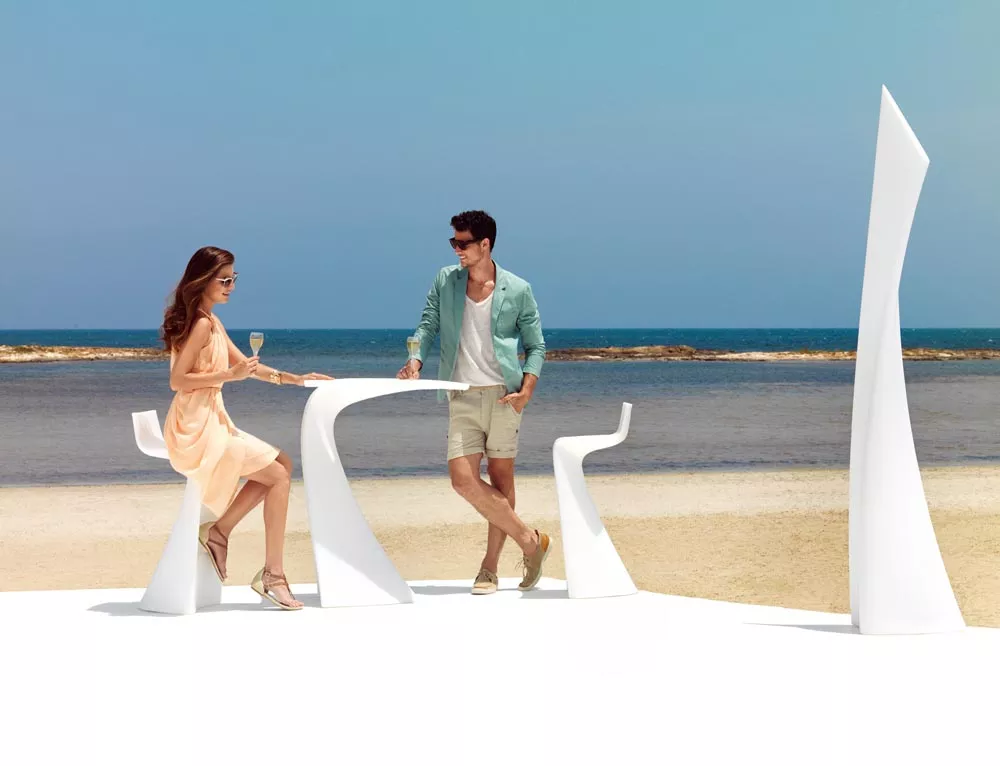 Vondom Wing Loungetisch 116 × 79 cm