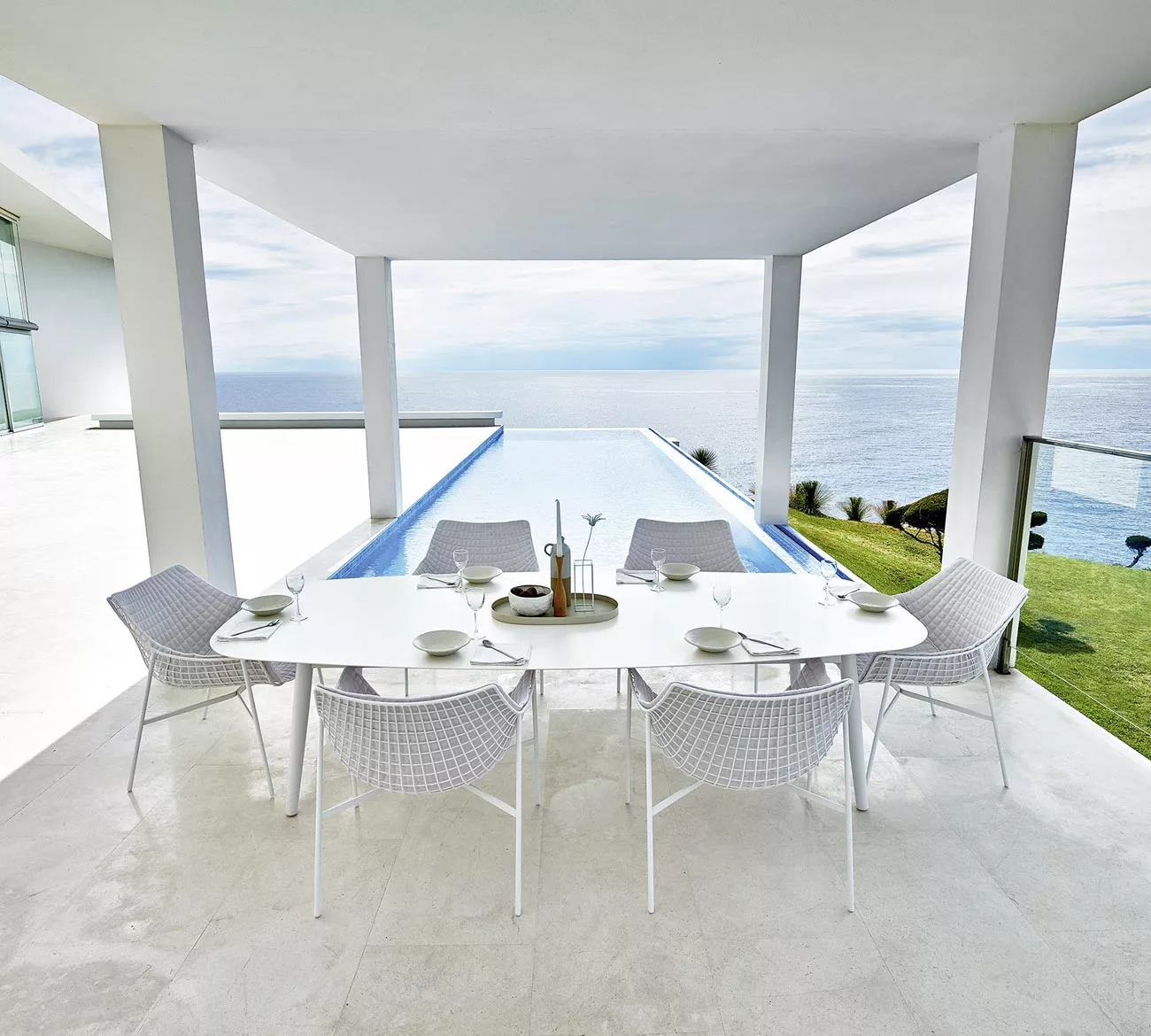 Varaschin Ellisse Gartentisch mit Aluminiumgestell 280 cm • konfigurierbar