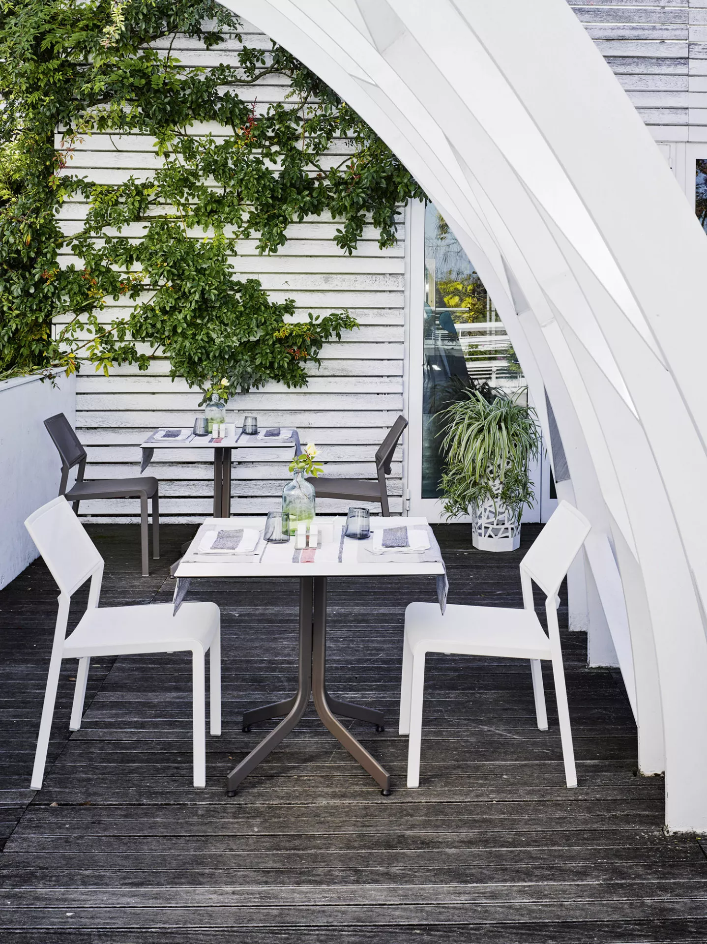 Roberti Samba Rio Gartentisch quadratisch HPL 60 bis 80 cm