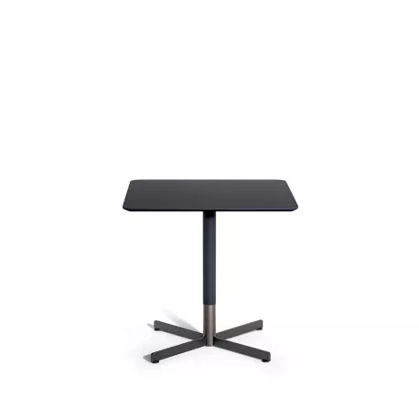 Poltrona Frau BOB Bistrotisch 75 x 75 cm