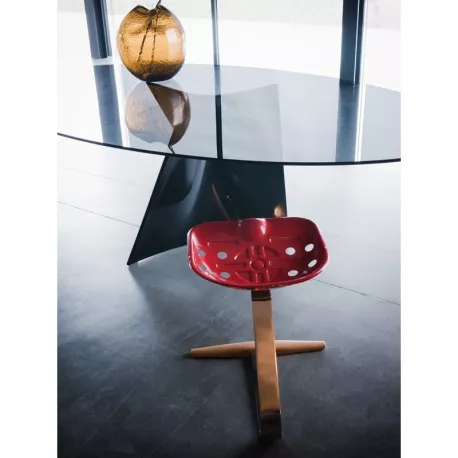 Zanotta • MEZZADRO • Hocker • freischwingend