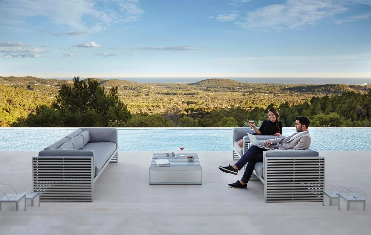 GANDIA BLASCO DNA Loungesofa Dreisitzer 210 × 88 cm