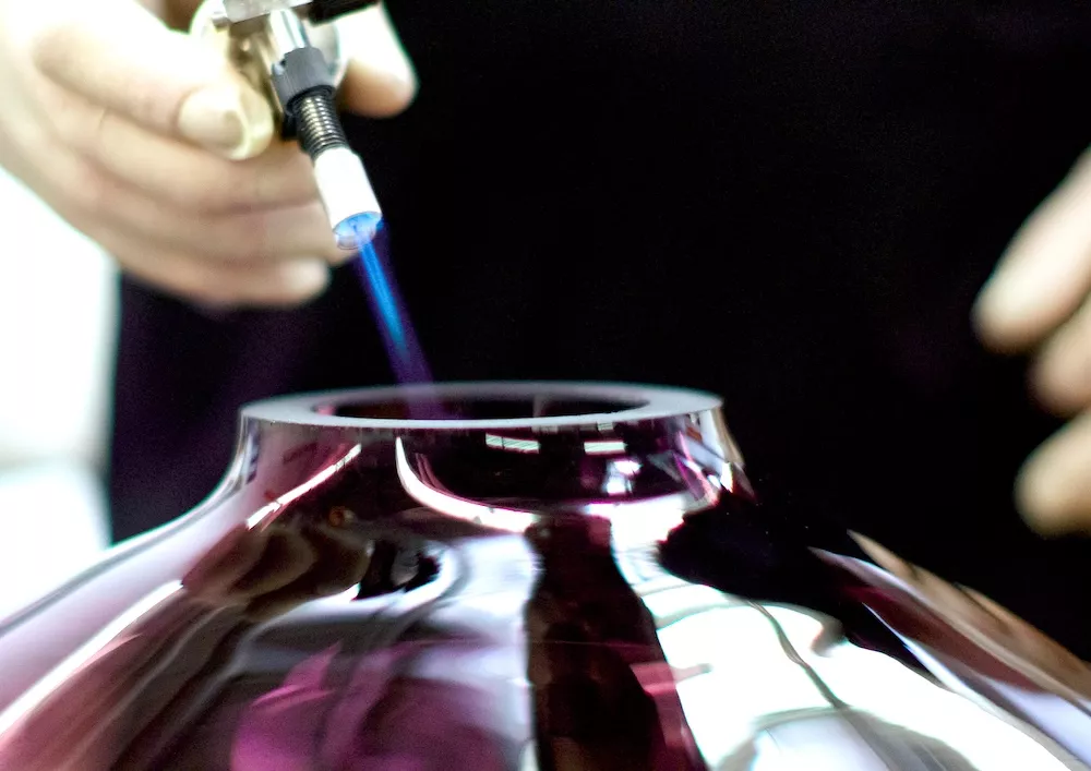 DRAENERT BLOW Beistelltisch Glaskegel Calacatta • verschiedene Größen