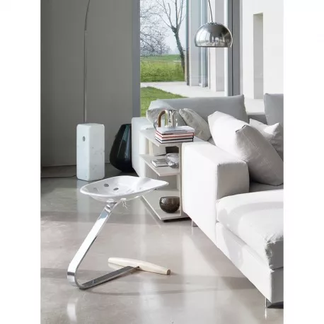 Zanotta • MEZZADRO • Hocker • freischwingend