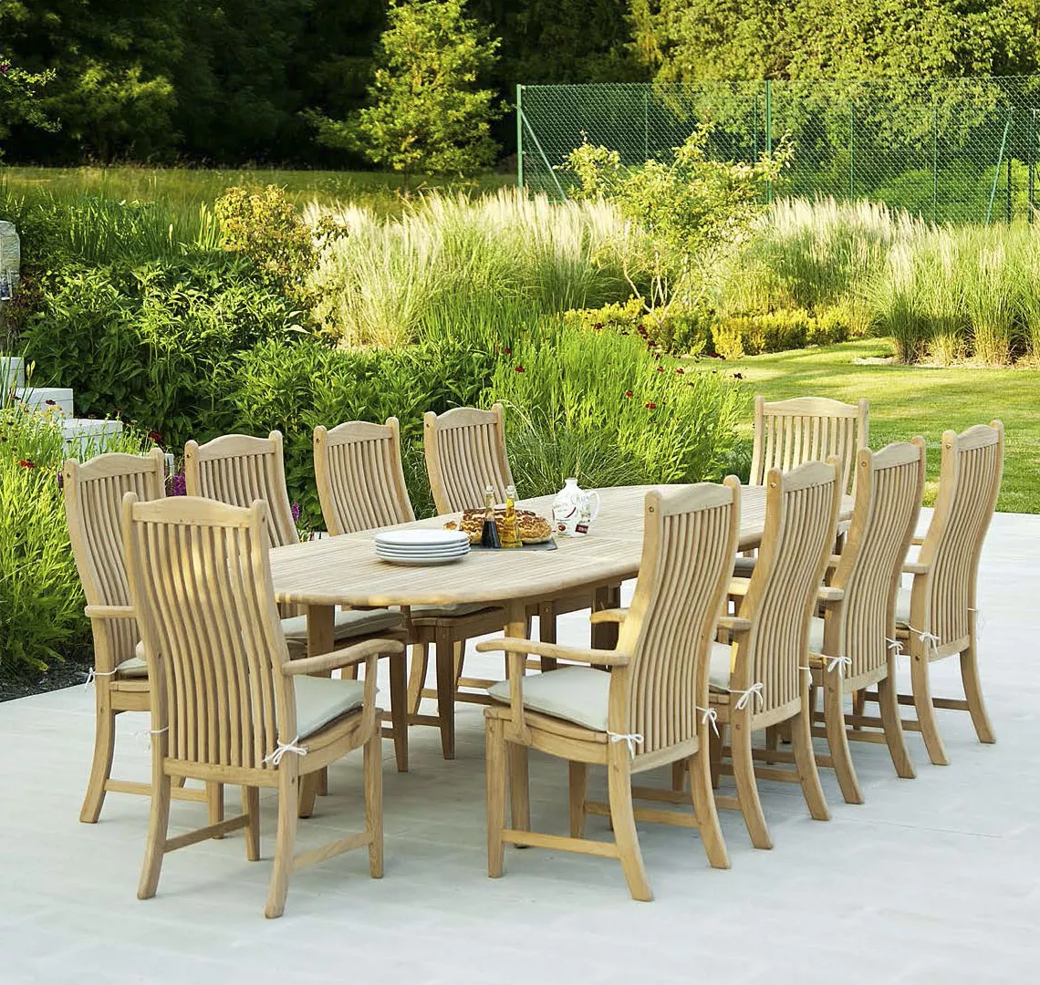 Alexander Rose Roble • Bengal Armlehnstuhl