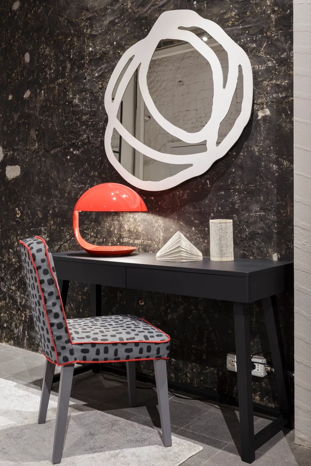 Gervasoni Gray Schreibtisch 50 | 130 x 45 x 75 cm