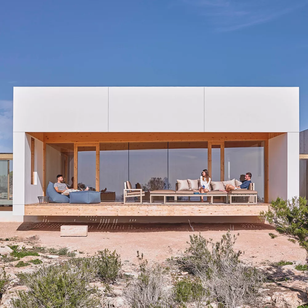 GANDIA BLASCO SALER Loungetisch 70 × 70 cm