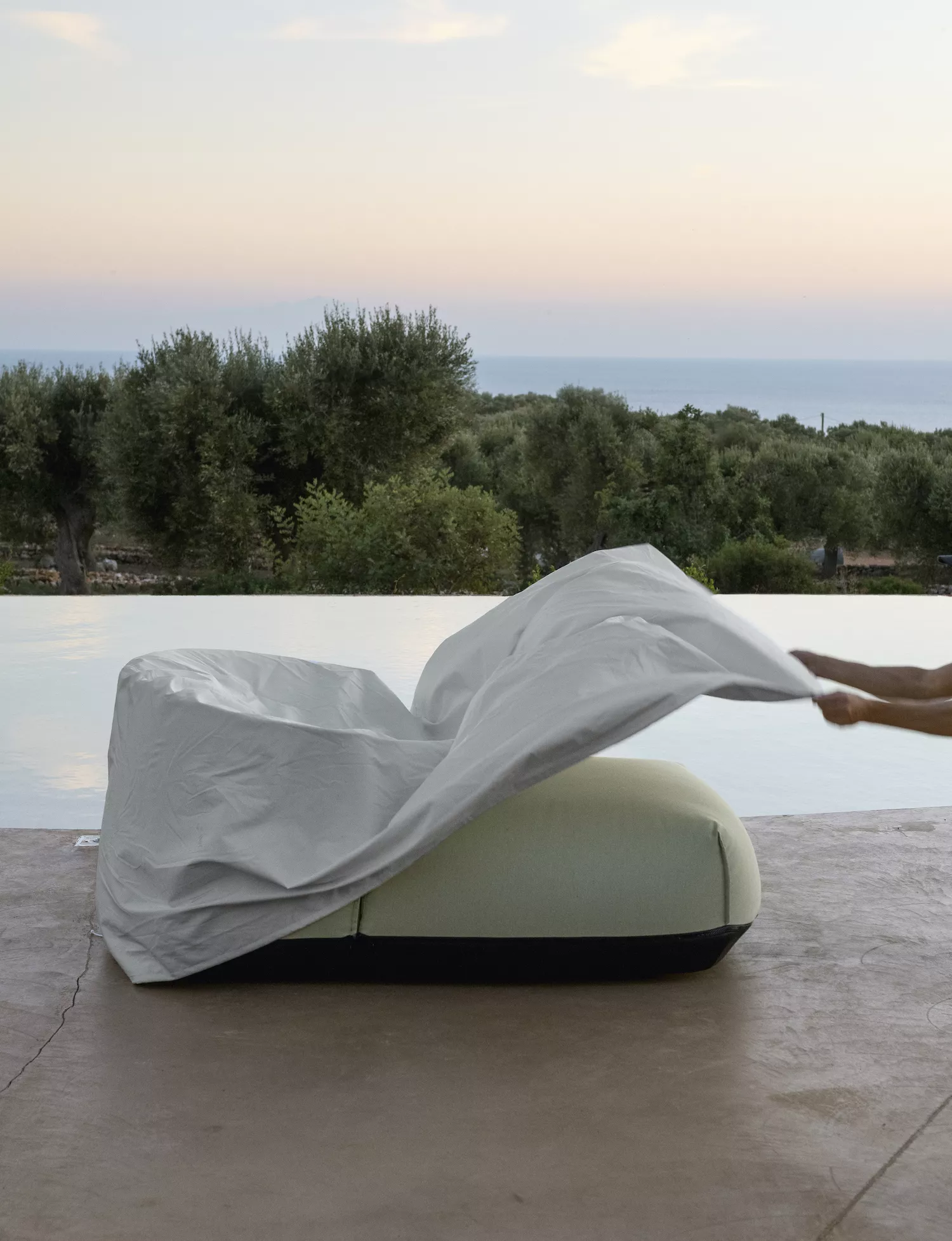 Kristalia BRIONI Loungesessel klein