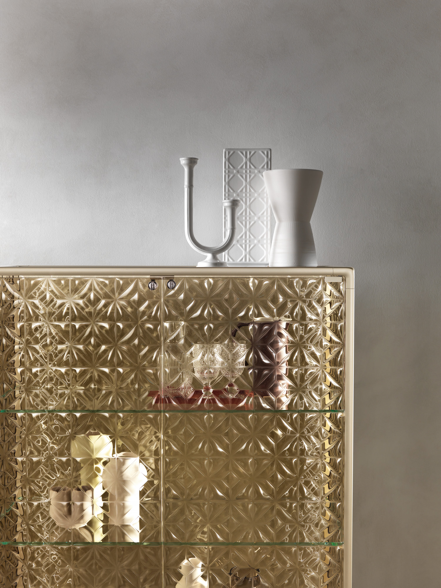 FIAM ECHO Vitrine • optional mit LED-Beleuchtung