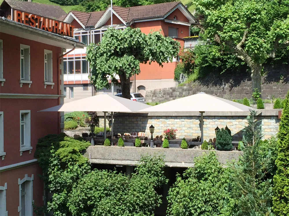 Glatz Gastronomie Sonnenschirm Palazzo Style / E 350 × 350 cm 