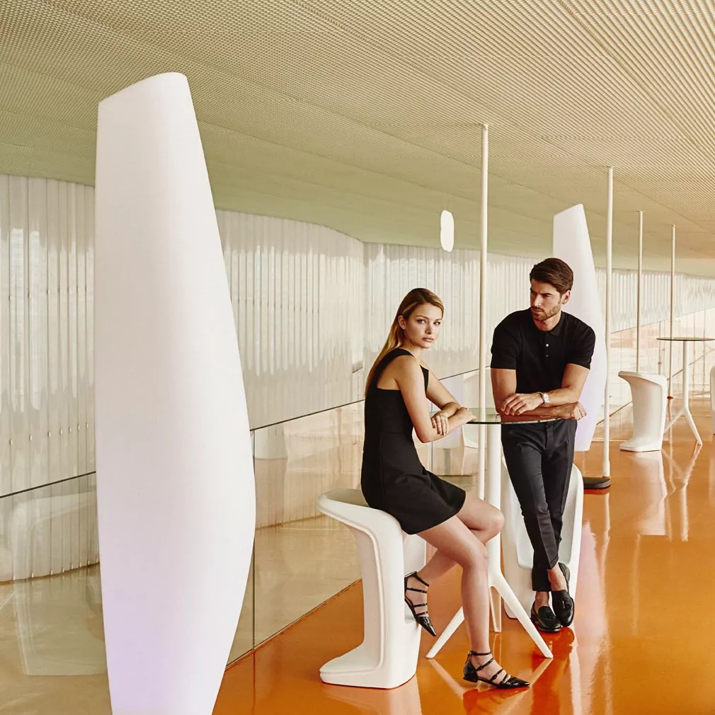 Vondom UFO Barhocker • Outdoor Barstuhl 41 × 41 cm