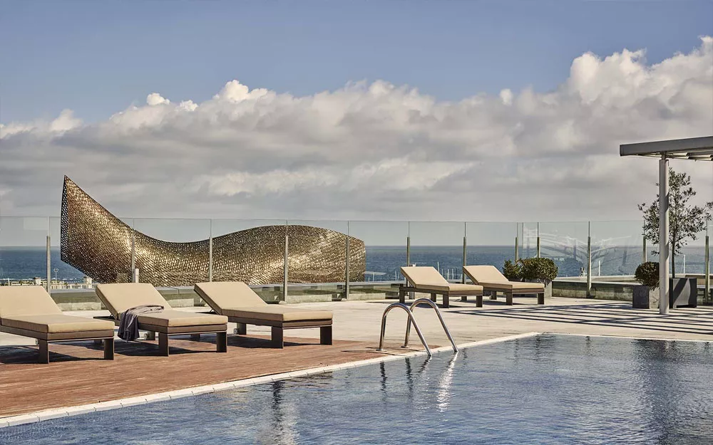 Andreu World Landscape Alu Endmodul Dreisitzer mit Armlehne rechts