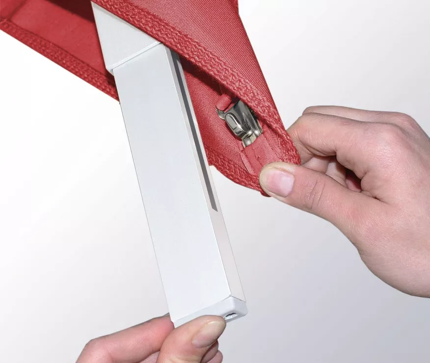 May Sonnenschirm Albatros quadratisch 8-Teiler mit Volant