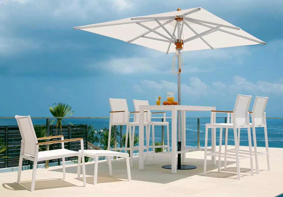 Barlow Tyrie Aura Bartisch | 139 cm 