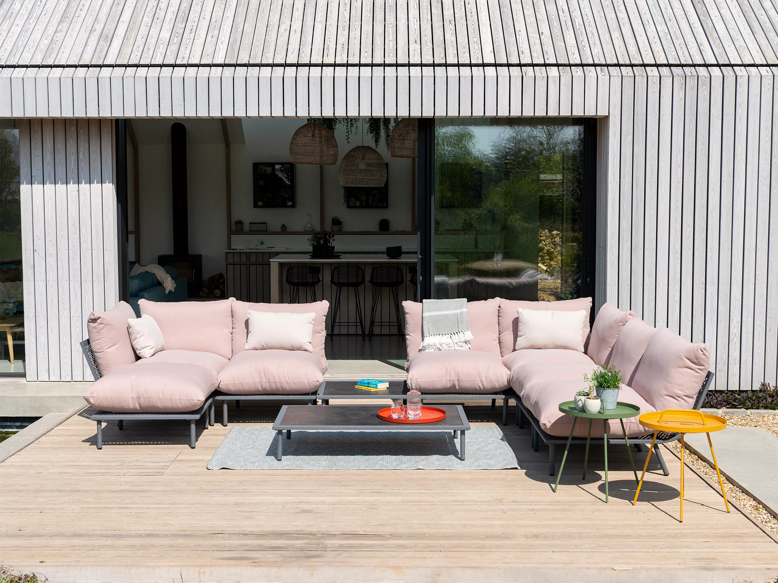 Alexander Rose Beach Lounge Beistelltisch mit HPL-Tischplatte