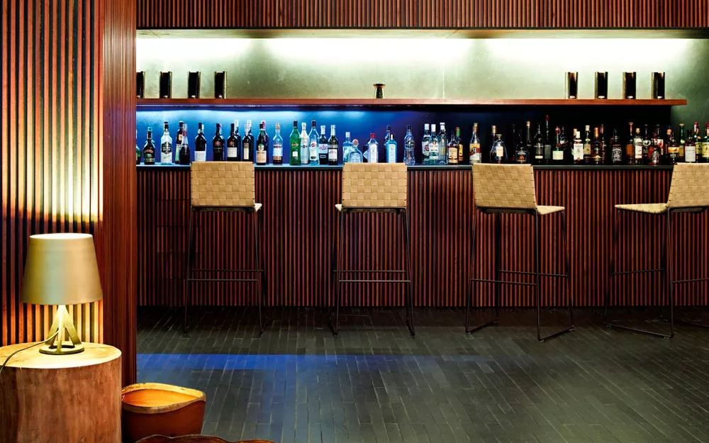 Andreu World Trenza Barstuhl • Barhocker mit Kufengestell