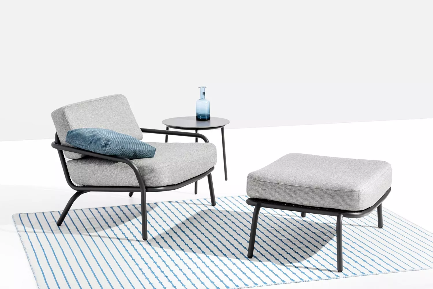 Todus Starling Gartenhocker • Loungehocker 68 cm