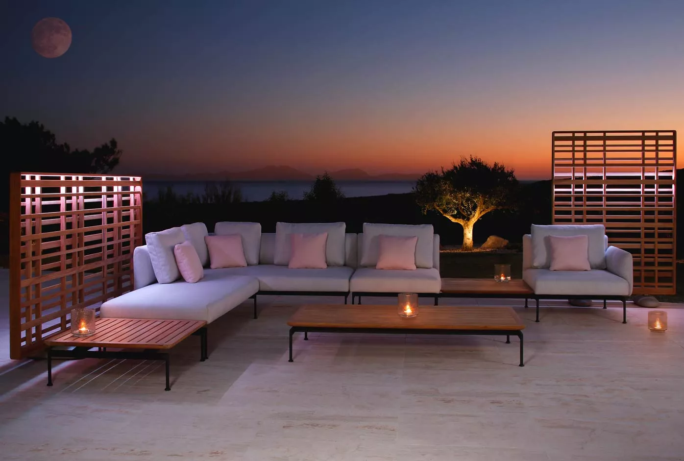 Barlow Tyrie Layout Loungehocker • Gartenhocker 83x83 cm