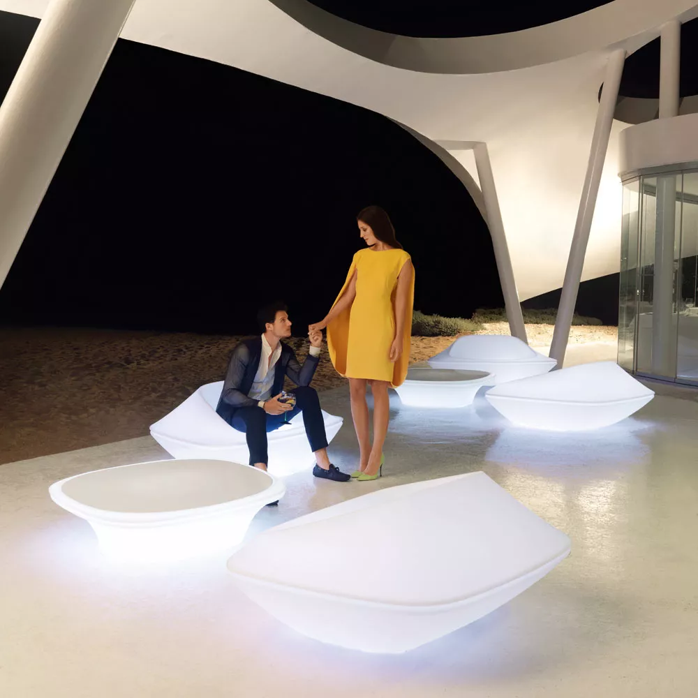 Vondom UFO Barhocker • Outdoor Barstuhl 41 × 41 cm