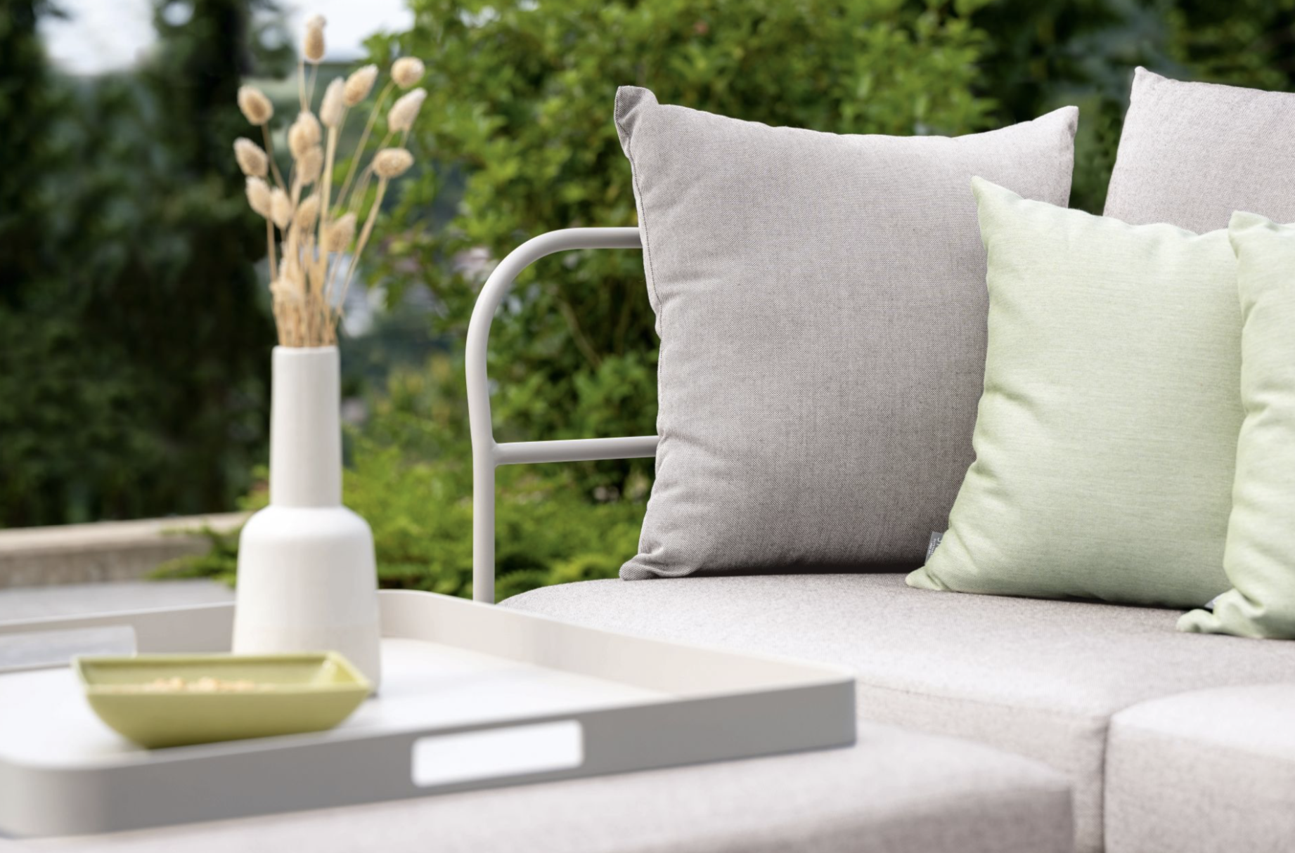 Stern COCO Lounge-Hocker •  verschiedene Farben