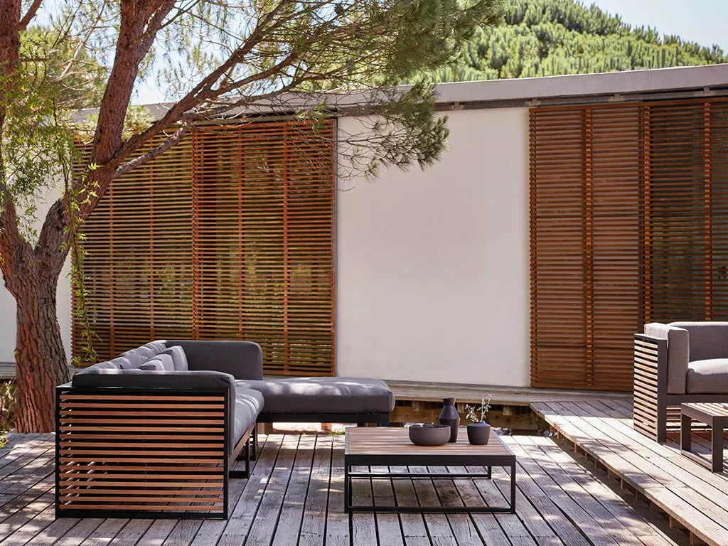 GANDIA BLASCO DNA Teakholz Loungetisch 91 × 90 cm