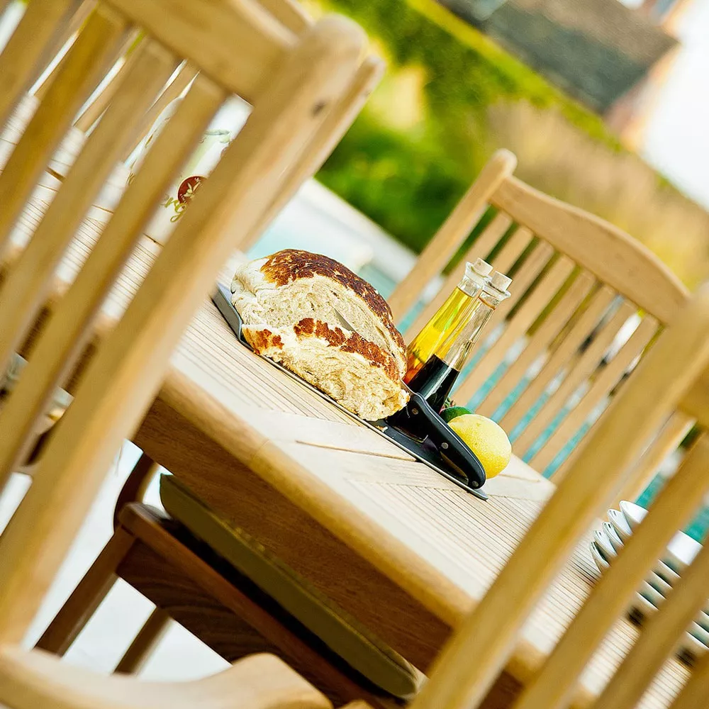 Alexander Rose Roble • Bengal Armlehnstuhl