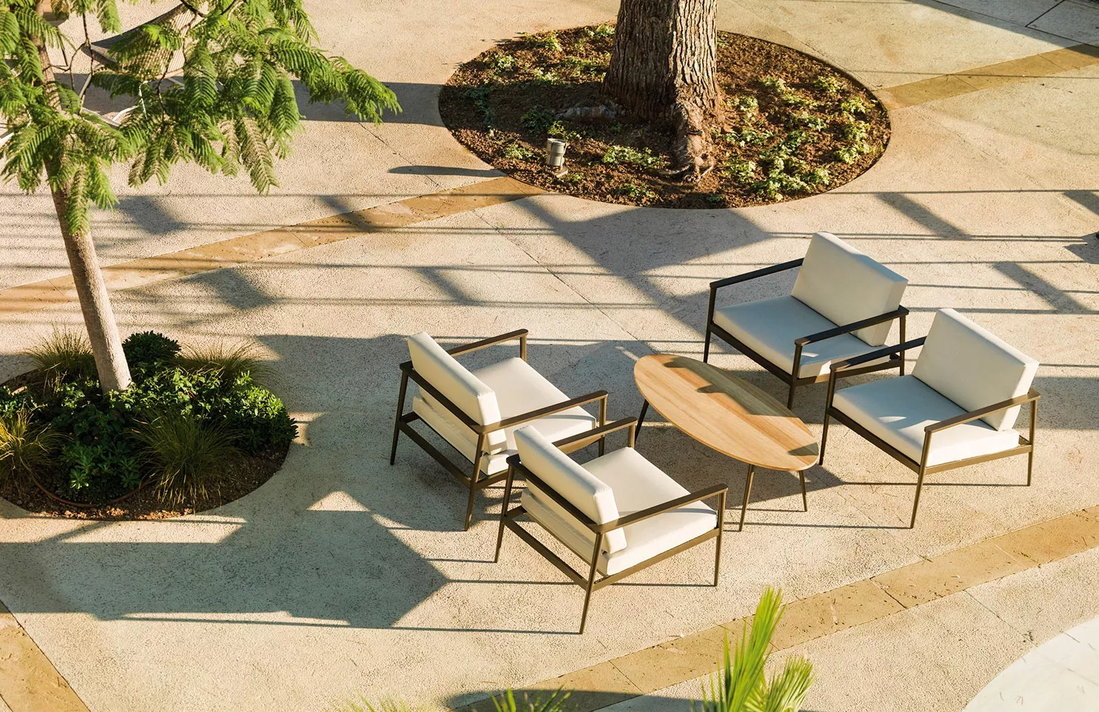 Bivaq Vint Esstisch Ø120 × 74 cm