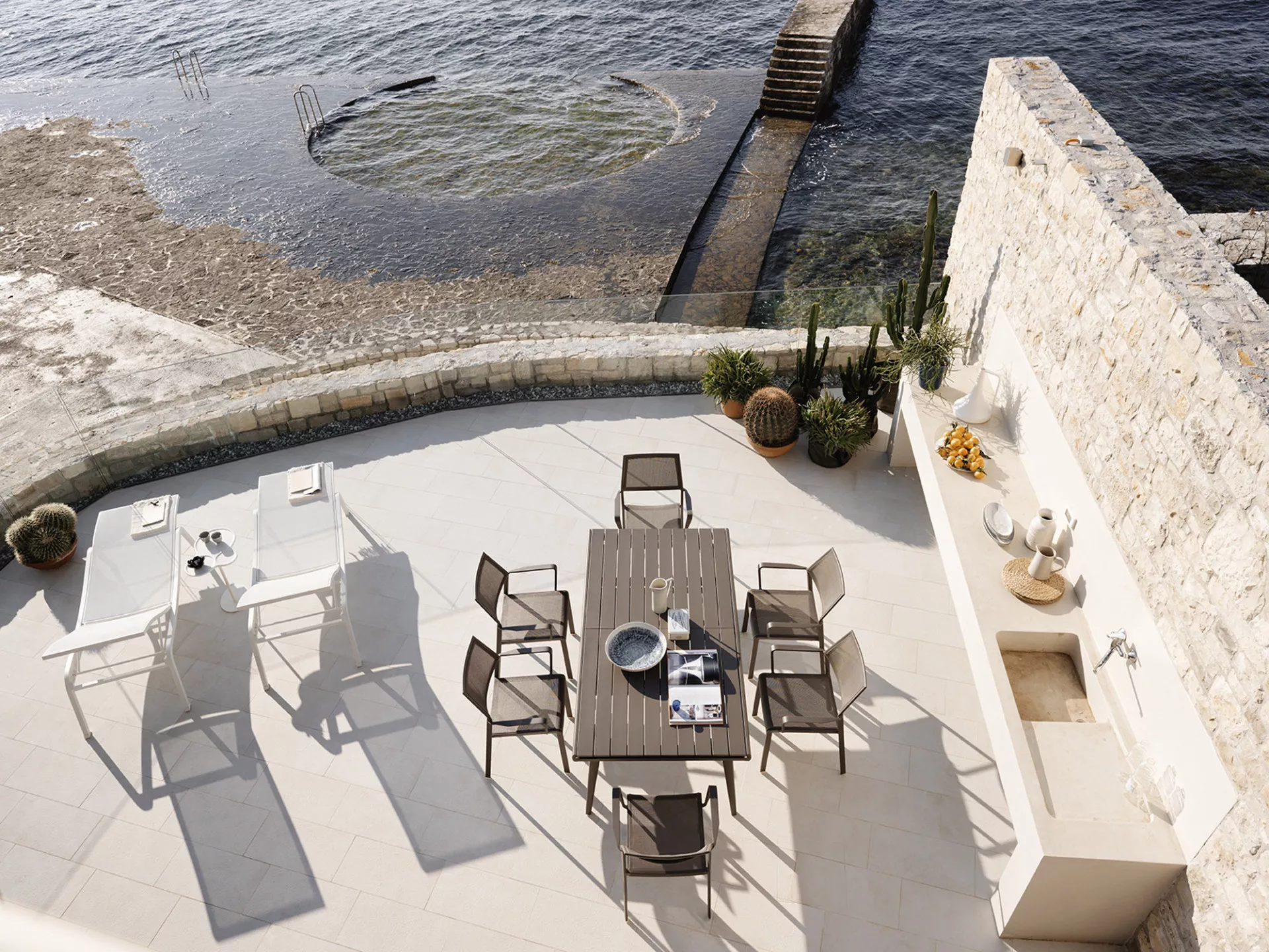 Roberti Samba Rio Gartentisch quadratisch HPL 60 bis 80 cm