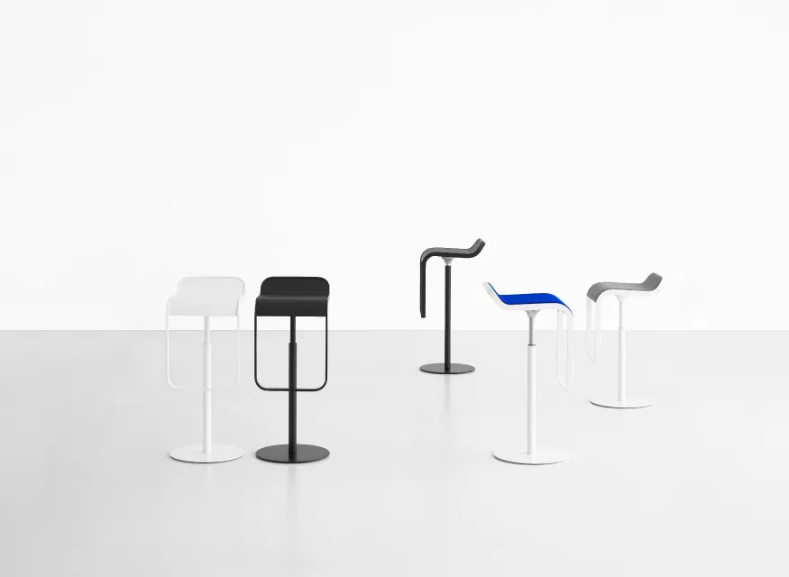 Lapalma Lem Barstuhl / H66÷79 / lackiert